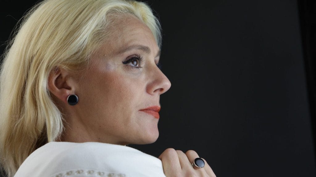 main challenges women face in a midlife crisis
